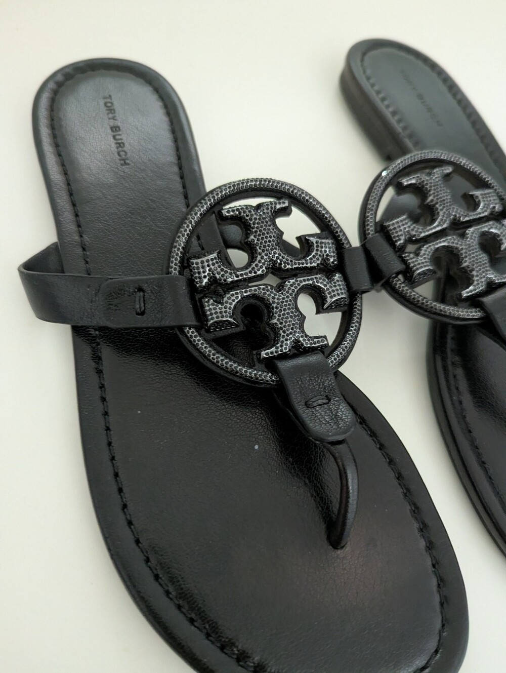 EUC! Tory Burch Miller Pave Sandal In Black Size 9 - Picture 3 of 15